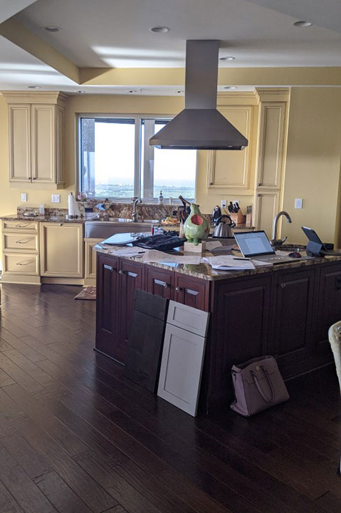 kitchen before the renovation