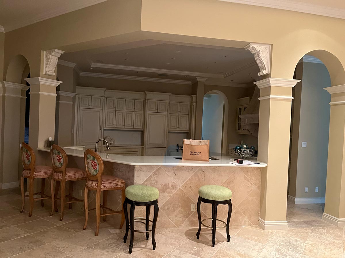 Kitchen - Before